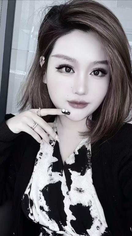 开云-山东29岁美女王冰冰去世，确诊前月经不调，未婚未育办1个人婚礼