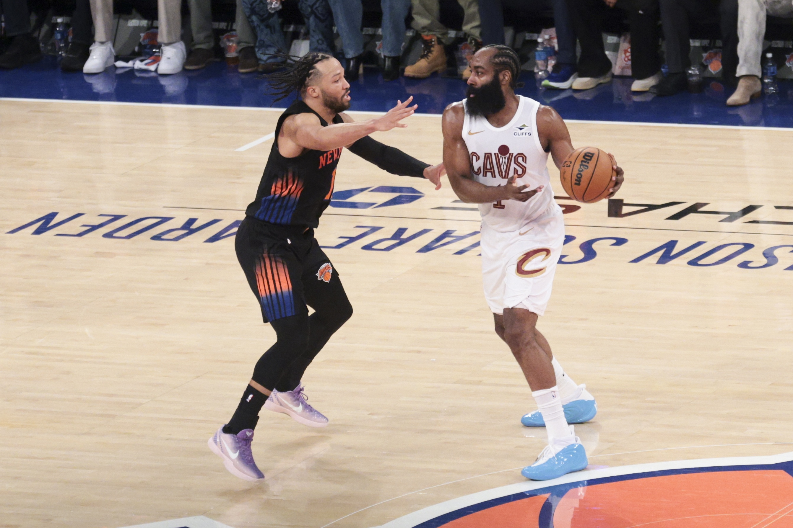 开云-NBA彩经：拒绝横扫 骑士主场战胜尼克斯扳回一城
